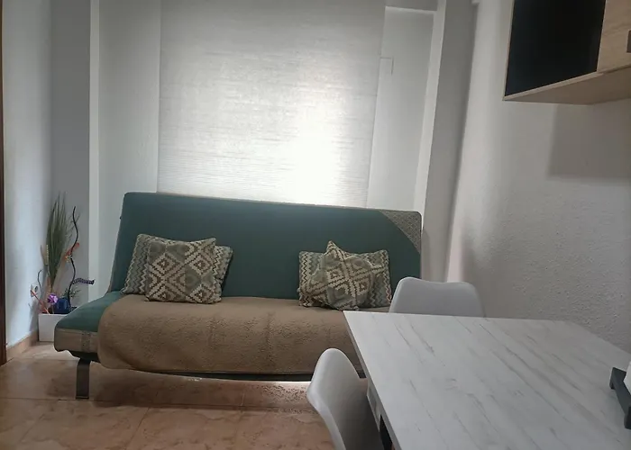 Apartamento Espacioso Frente Al Corte Ingles Con Plaza De Garaje Gratis - Vu75